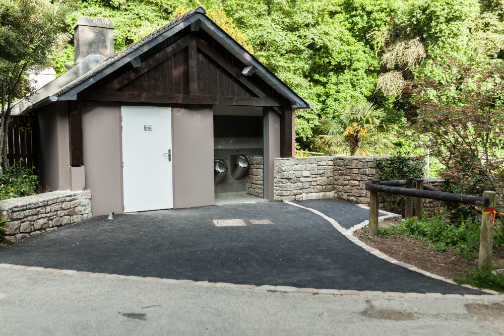 The Benefits of Driveway Sealcoating