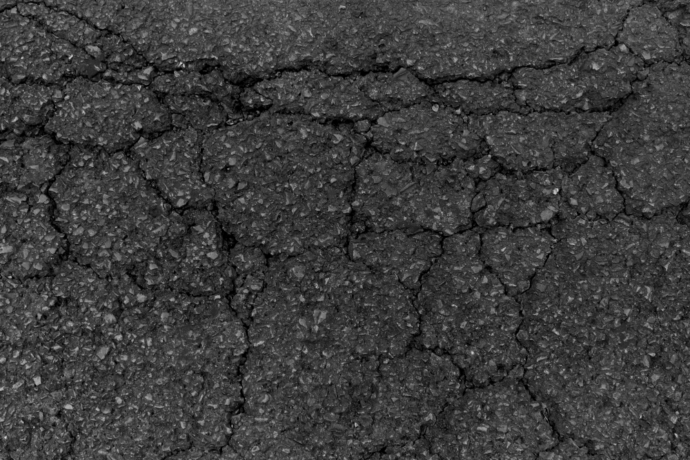 The Ultimate Guide to Asphalt Crack Repairs